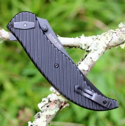 CRKT 2640 CLEVER GIRL FOLDER, 4.08" D2 Steel Black Plain Blade, G10 Handle -CRKT Knife Shop image 64354.1572615394